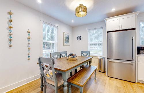 North Charleston House | My Southern Girl