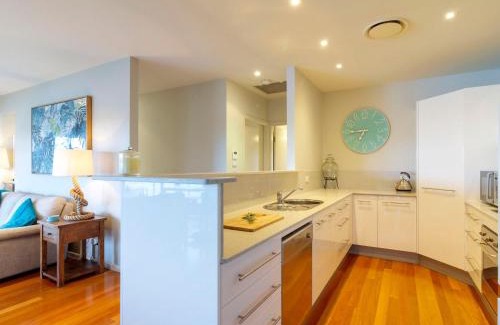 Tea Gardens House | Myall River Magic