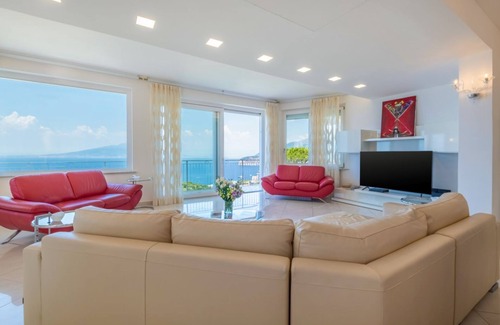 Priora Villa | MyExclusiveItaly - Villa with panoramic Vesuvius | Sorrento views & Private Pool