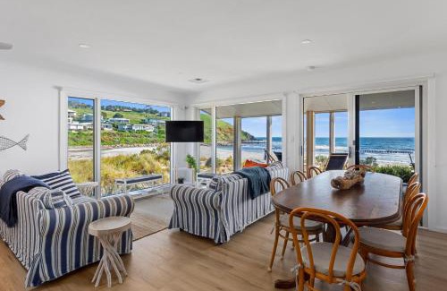 Myponga Beach House | Myponga Dunes - 1 Hewett Crescent, Myponga Beach