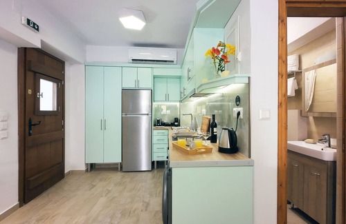 Horto House | Myrsini's Downstairs Studio