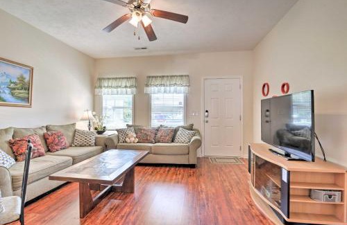 Myrtle Beach House | Myrtle Beach Cottage with Pool, Walk to Ocean!