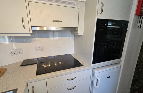 St. Mawes Cottage | Myrtle Cottage - sleeps 4 guests in 2 bedrooms