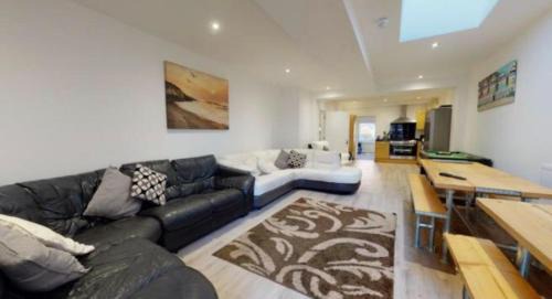 Weymouth House | Myrtle Villa Rooms