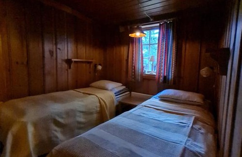 Undersaker House | Mysig timmerstuga Trillevallen, Åre kommun
