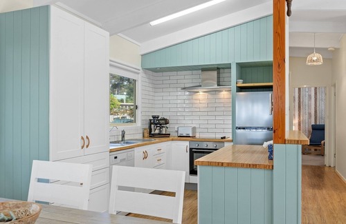Mystery Bay House | Mystery Bay Retreat - Bush Front Coastal Stay
