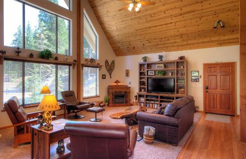 Yosemite National Park House | Mystic Views