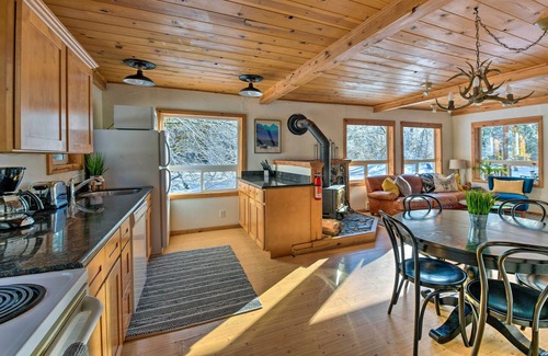 Skykomish Cabin | Mysty Mountain Cabin on River: Near Stevens Pass!