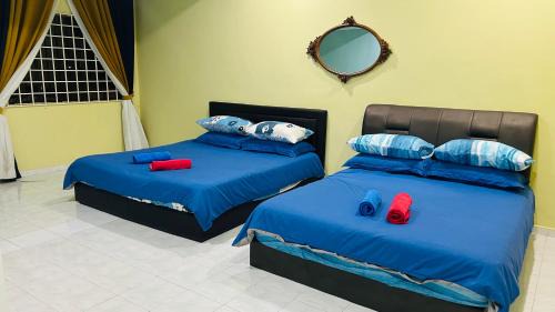 Padang Temu Villa | MZ Homestay Private Swimming Pool