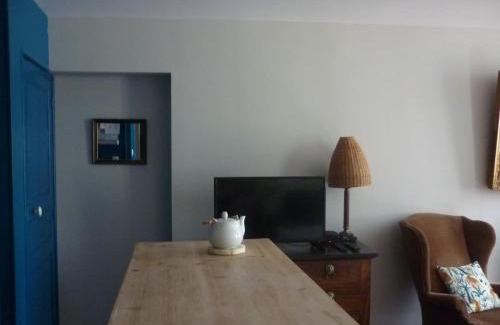 Autun Apartment | Nénuphar