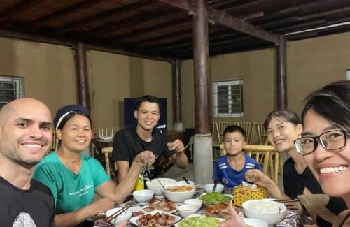 Quang Uyen Ski Chalet | Nùng An homestay