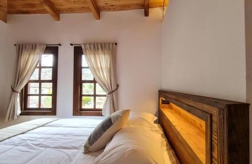 Berat Hotel | N'Gorice