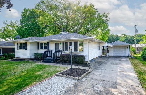 Orange Prairie House | N Hamilton House 3 Bedroom