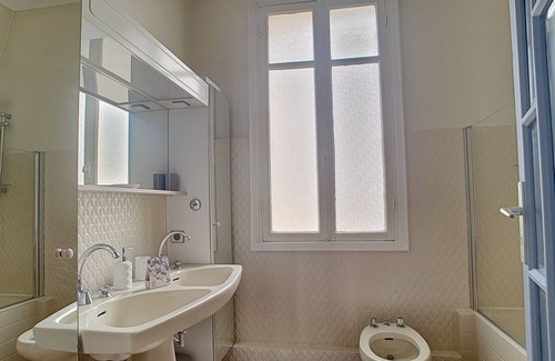 Gambetta Apartment | N&J - PALACE ROTONDE - By sea - Top floor