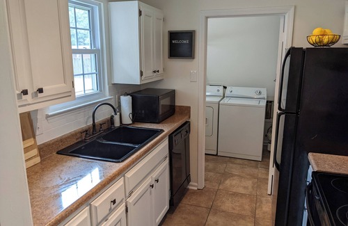 Jackson House | N Jackson 3 BR 2 BA Near I40, Ballpark, Golf, Food