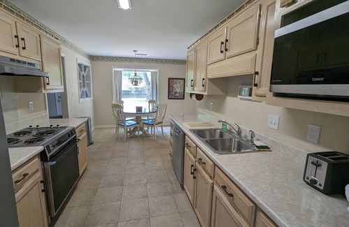Jackson House | N. Jackson Cove Retreat