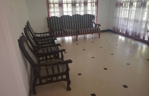 Habarana House | N.L.I. Guest House