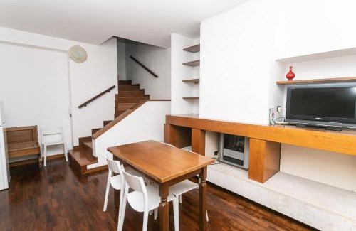 Numana Apartment | N039 - Numana, villa con giardino a due passi dal mare