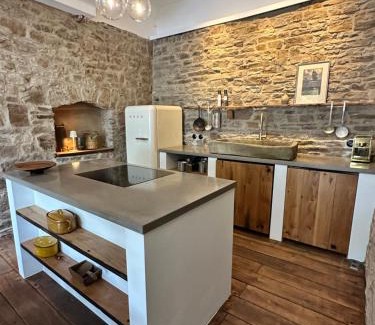 Oberdorla House | N2Quartier