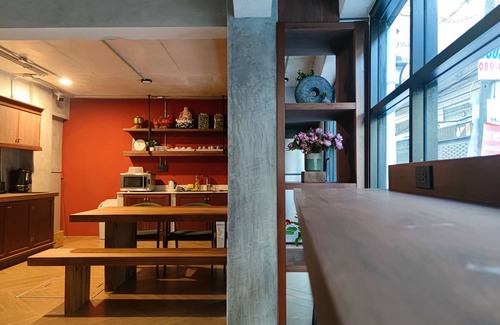 Chakkrawat Hotel | N5 Ratchawong Hostel