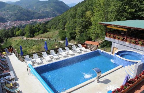 Ivanjica Cabin | "Naše Brdo" - Ivanjica