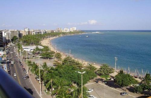 Pajucara Apartment | NA BEIRA MAR DE PAJUCARA- EDIF NEO- APARTAMENTO QUARTO E SALA - TEM VARANDA - VISTA LATERAL DO MAR - RUA JULIO PLECH FILHO 60 ESQUINA COM AVENIDA DOUTOR ANTONIO GOUVEIA - CONSUMO ELETRICO É PAGO No CKECK-OUT 1KWH É 1,35 REIAS - ANDAR "6"