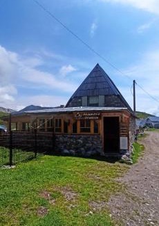 Konjic House | Na krovu svijeta