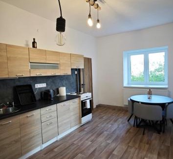 Nepomuk House | Na Samotě u tratě