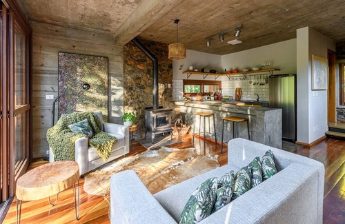 Sao Francisco de Paula Cabin | NaCarapina - Natural House