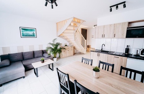 Ustka Apartment | Nadmorska Przystan Apartamenty - Basen, sala zabaw, rowery, animacje