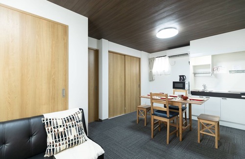 Namba Condo | Nagahori Hairu Dotonbori Condo