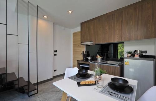 Nai Harn Apartment | Naiharn Loft near Beach UTL B325