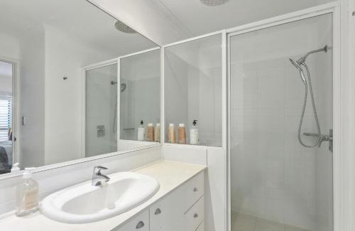 Fremantle Apartment | NAIR6C - Central Freo Luxe Stay