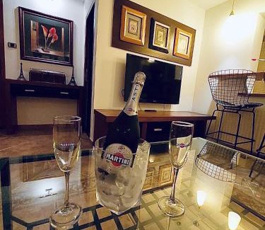 Centrul Nou Apartment | Nairo Aparthotel