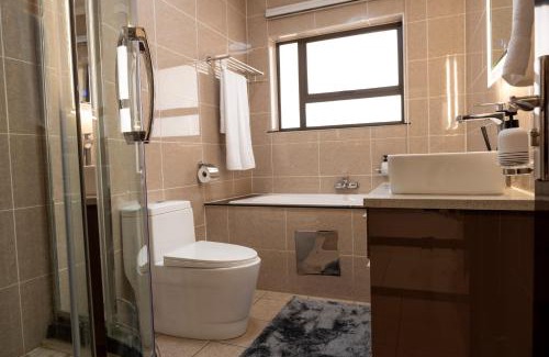 Greater Johannesburg Metropolitan Area Apartment | Nala Realty at Palm View