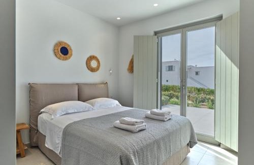 Paros Villa | Nala Villa with sea views and private pool
