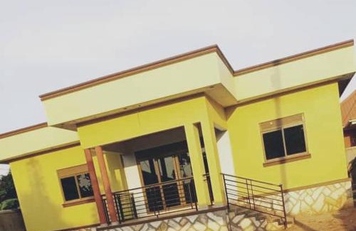 Kampala House | NAM Guest House and INN