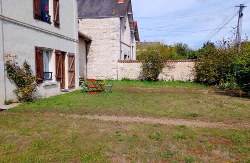 Moussais-la-Bataille Apartment | Namasté 'Au vieux Poitiers' 1 rue Pierre Semard 86530