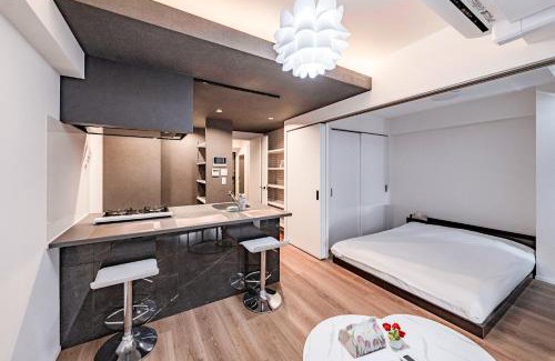 Namba Apartment | Namba River Side Garden Hotel 702