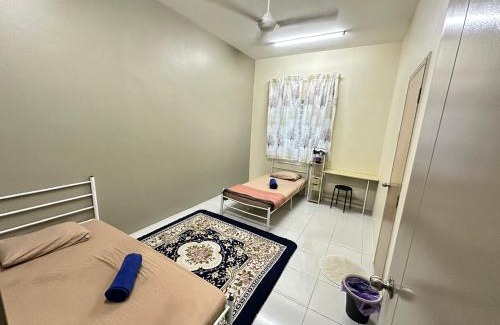 Perak Tengah District House | Nameera Stay Bandar Universiti Seri Iskandar
