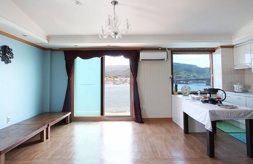 Samdong-myeon Condo | Namhae 1 Night 2 Days Pension