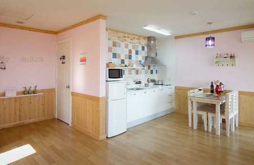 Namhae Apartment | Namhae Bins House Pension