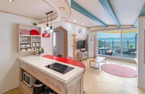 Namhae House | Namhae Gooreamyelmae Pension