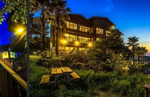 Downtown Condo | Namme