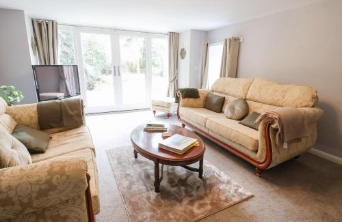 Rhyd-y-foel House | Nant Coed Barn