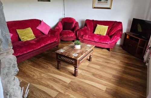 Pontesbury House | Nant-Isa