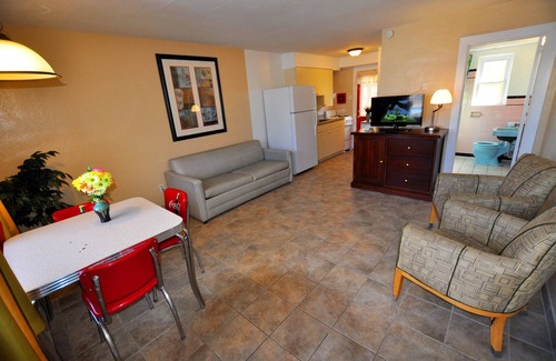 Wildwood Hotel | Nantucket Inn & Suites