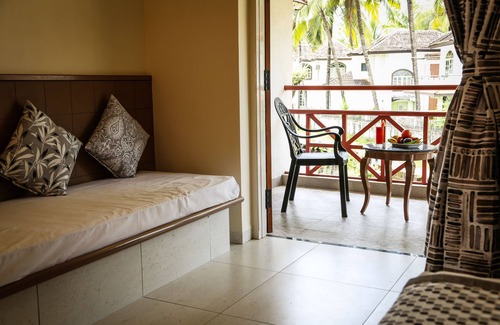 Betalbatim Hotel | Nanu Beach Resort and Spa