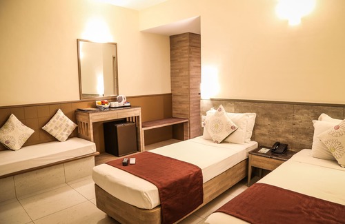 Betalbatim Hotel | Nanu Beach Resort and Spa