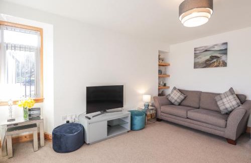 Marybank House | Nanville